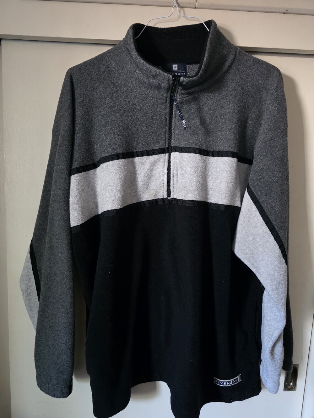 Givenchy Men’s Gray Activewear Zip Sweater